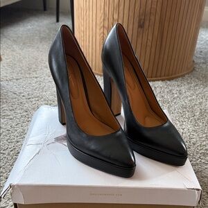 Jessica Simpson Black Platform Heels
